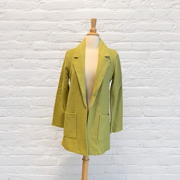 Chic Lime Green Blazer - Picture 1 of 3
